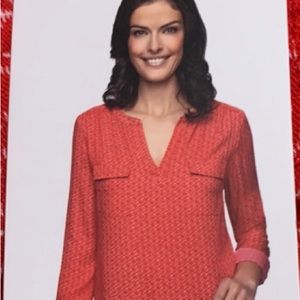 NWT. Dalia blouse